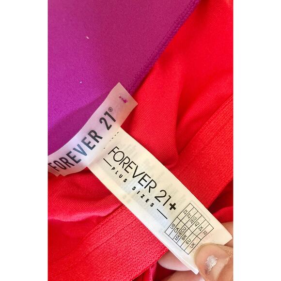 Forever 21 Plus Size Women's Swimsuit Bathing Suit Size 2X Red Purple NWOT - Picture 4 of 6